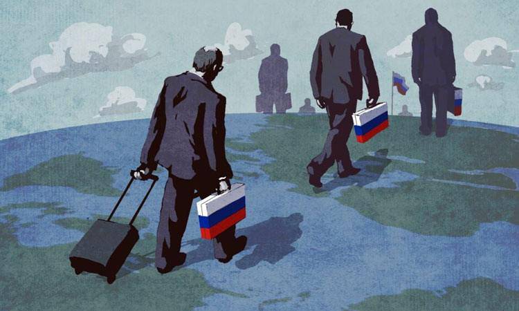 Европа Россия дипломатлари ҳаракатланишини чекламоқчи